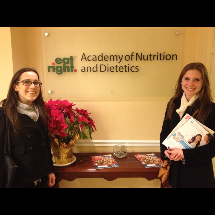 Becoming a Dietitian